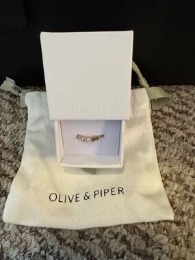 Olive & Piper Dainty Crystal Ring | Size 5 | Gift Ready